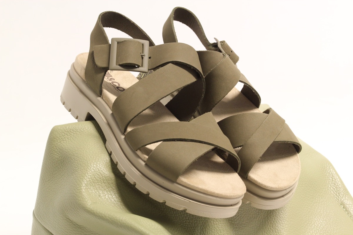 Stacks Image p8299_n2619