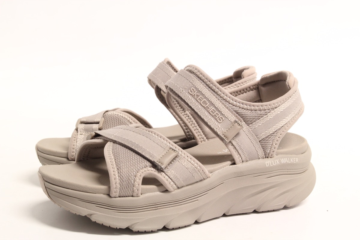 Stacks Image p8299_n3042