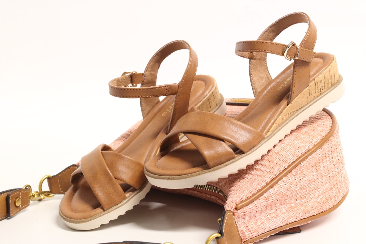 Stacks Image p8299_n2919