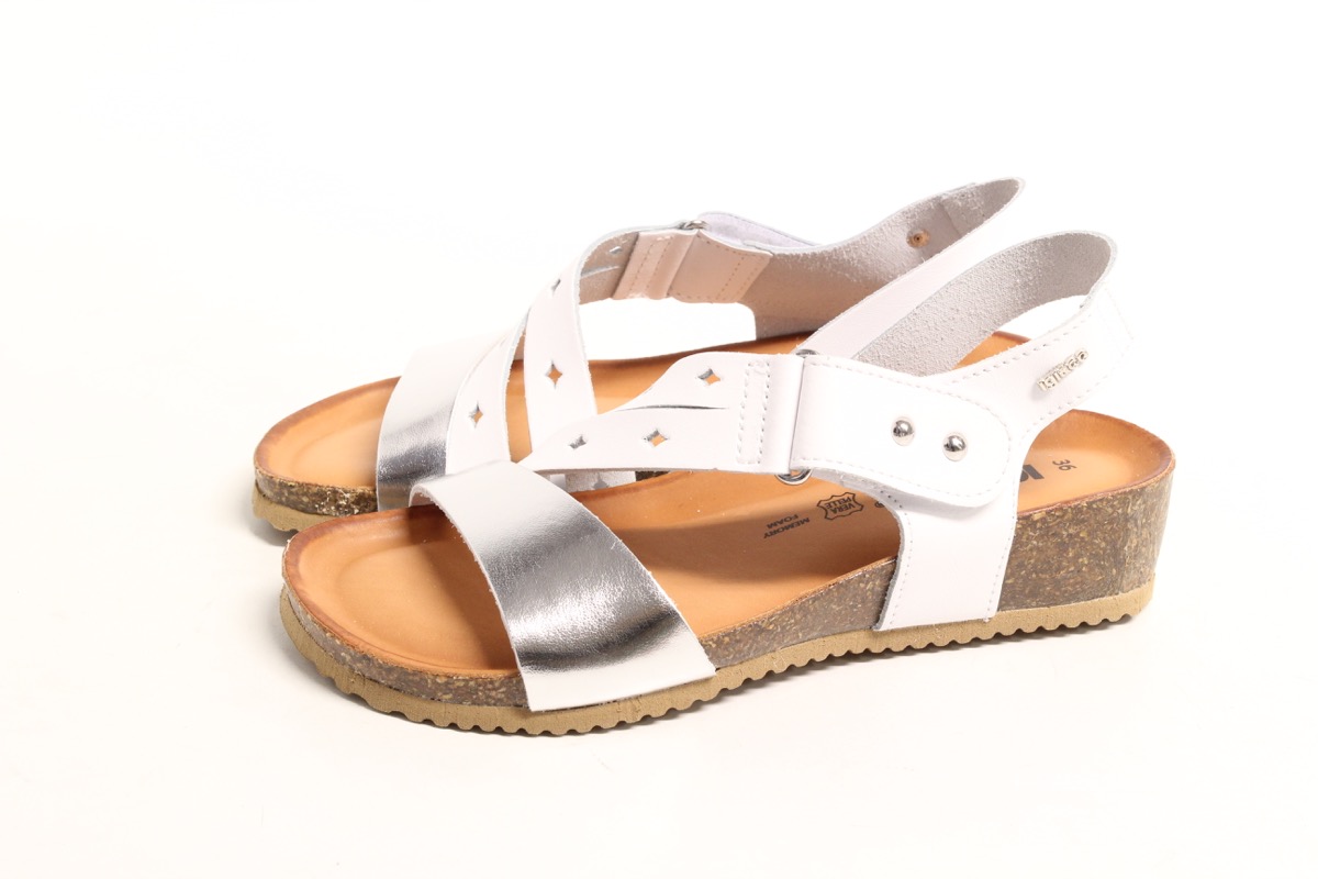 Stacks Image p8299_n2486