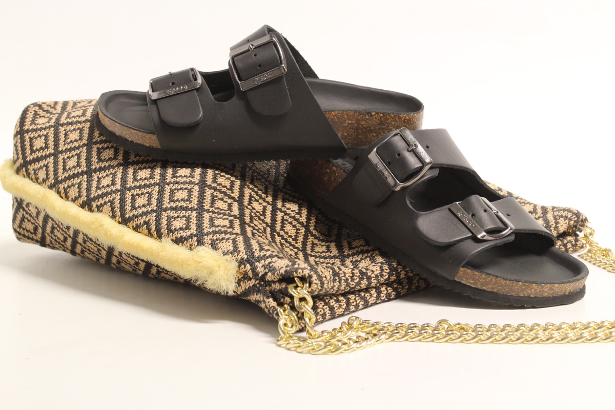 Stacks Image p8299_n2668