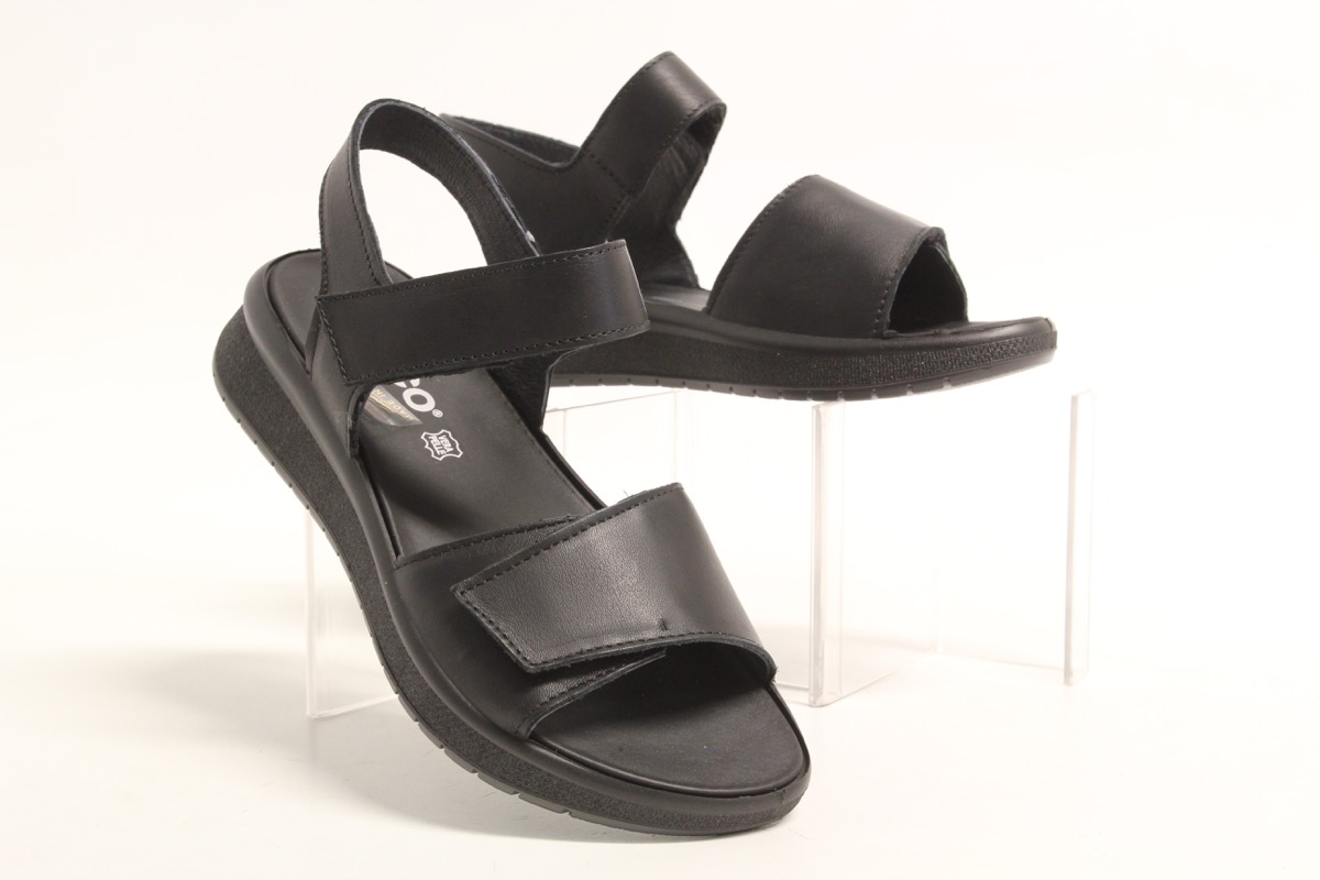 Stacks Image p8299_n2567