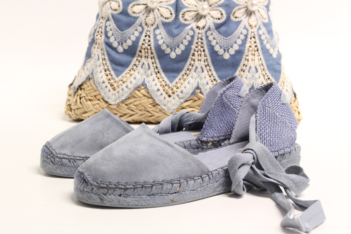 Stacks Image p8299_n2470