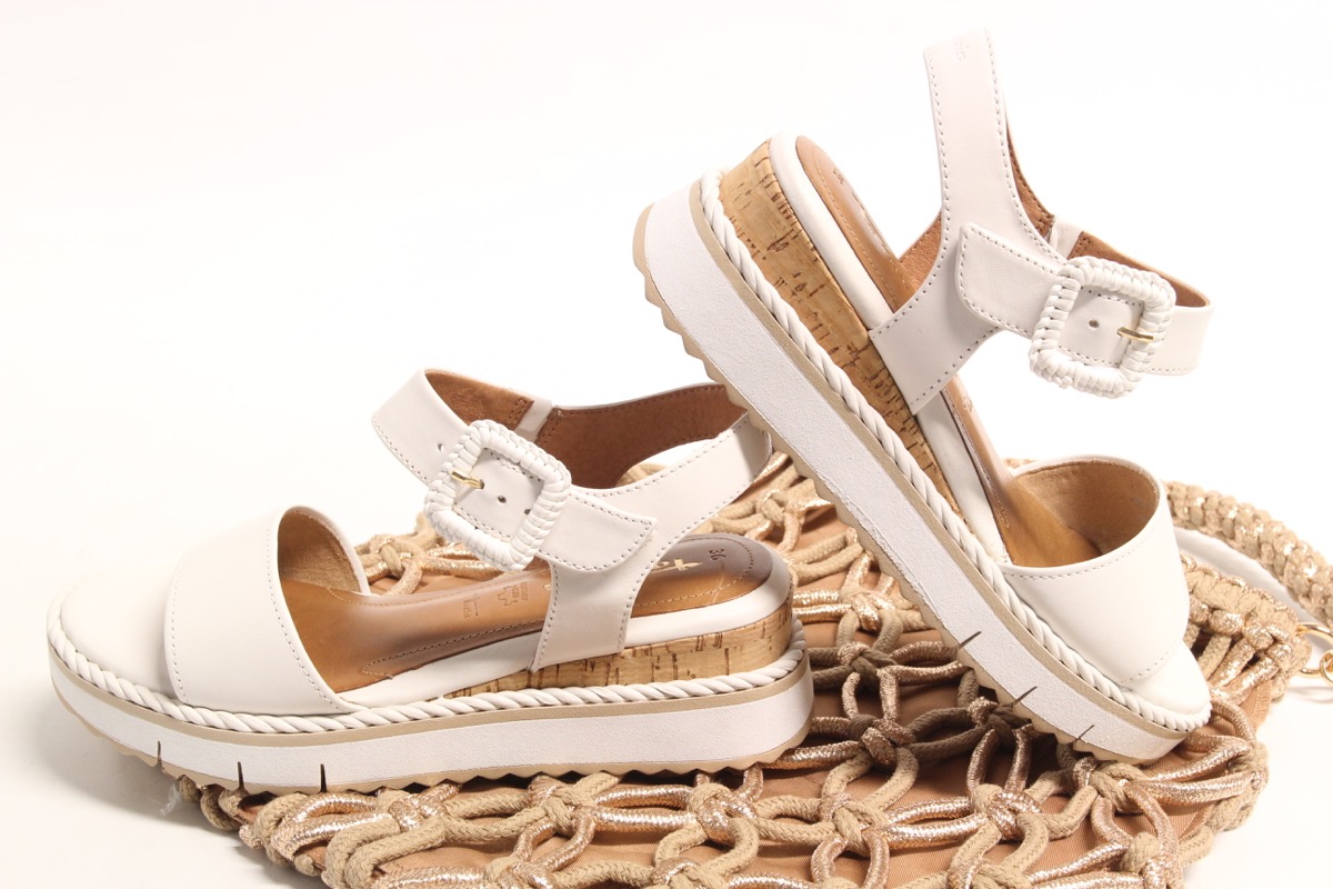 Stacks Image p8299_n2961