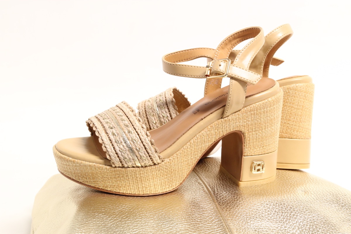 Stacks Image p8298_n1282