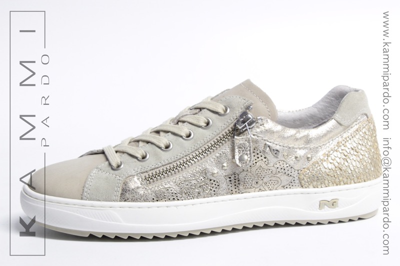 cod. 1011C - &euro; 135,00