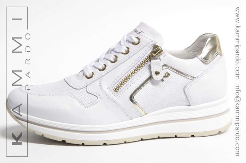 cod. 1015C - &euro; 145,00