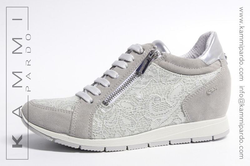 cod. 1057C - &euro; 89,90