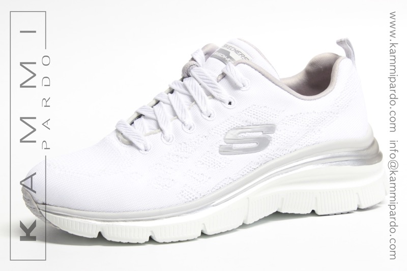 cod. 1206C - &euro; 79,90