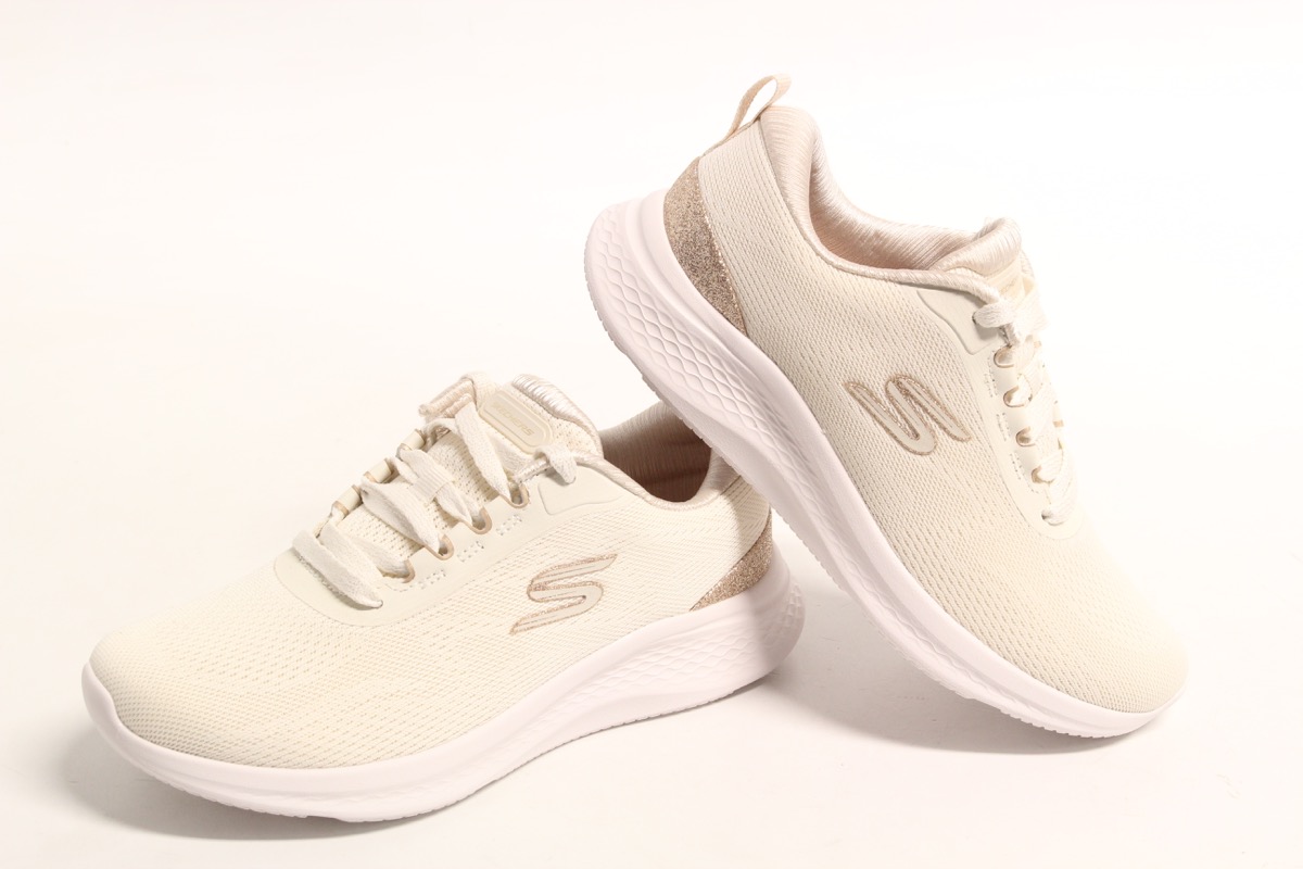 Stacks Image p173_n5424