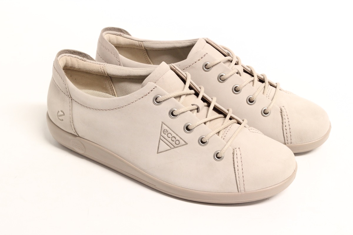 Stacks Image p844_n726