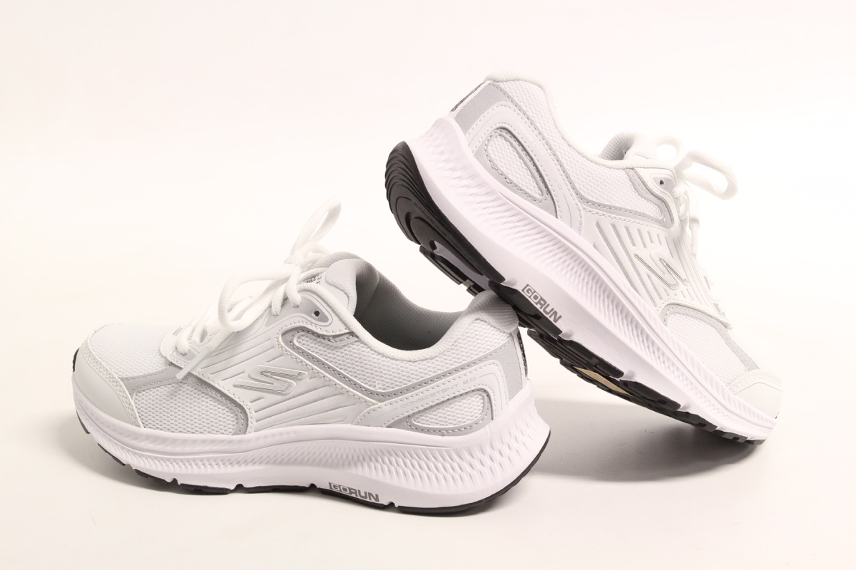 Stacks Image p173_n5327