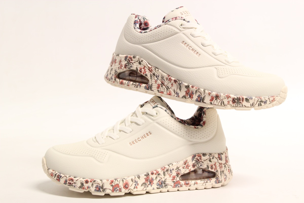 Stacks Image p173_n5580