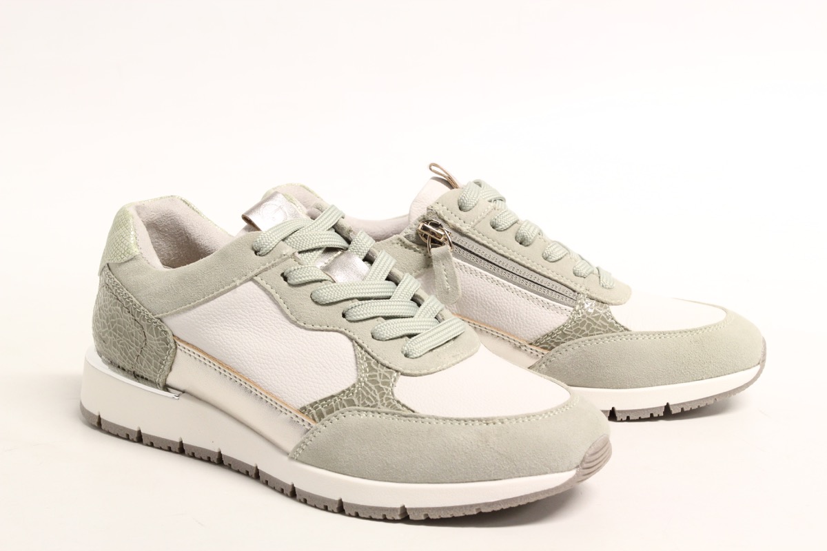 Stacks Image p2513_n239