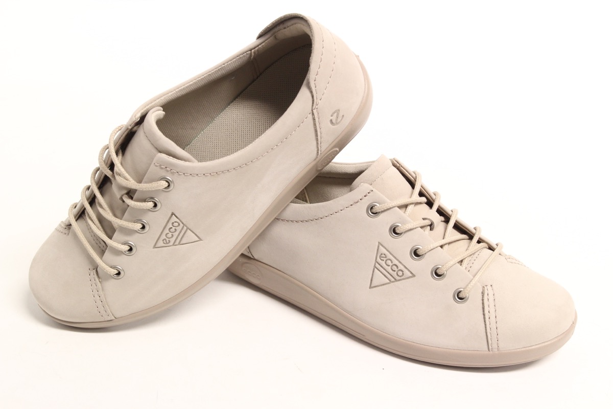 Stacks Image p844_n733