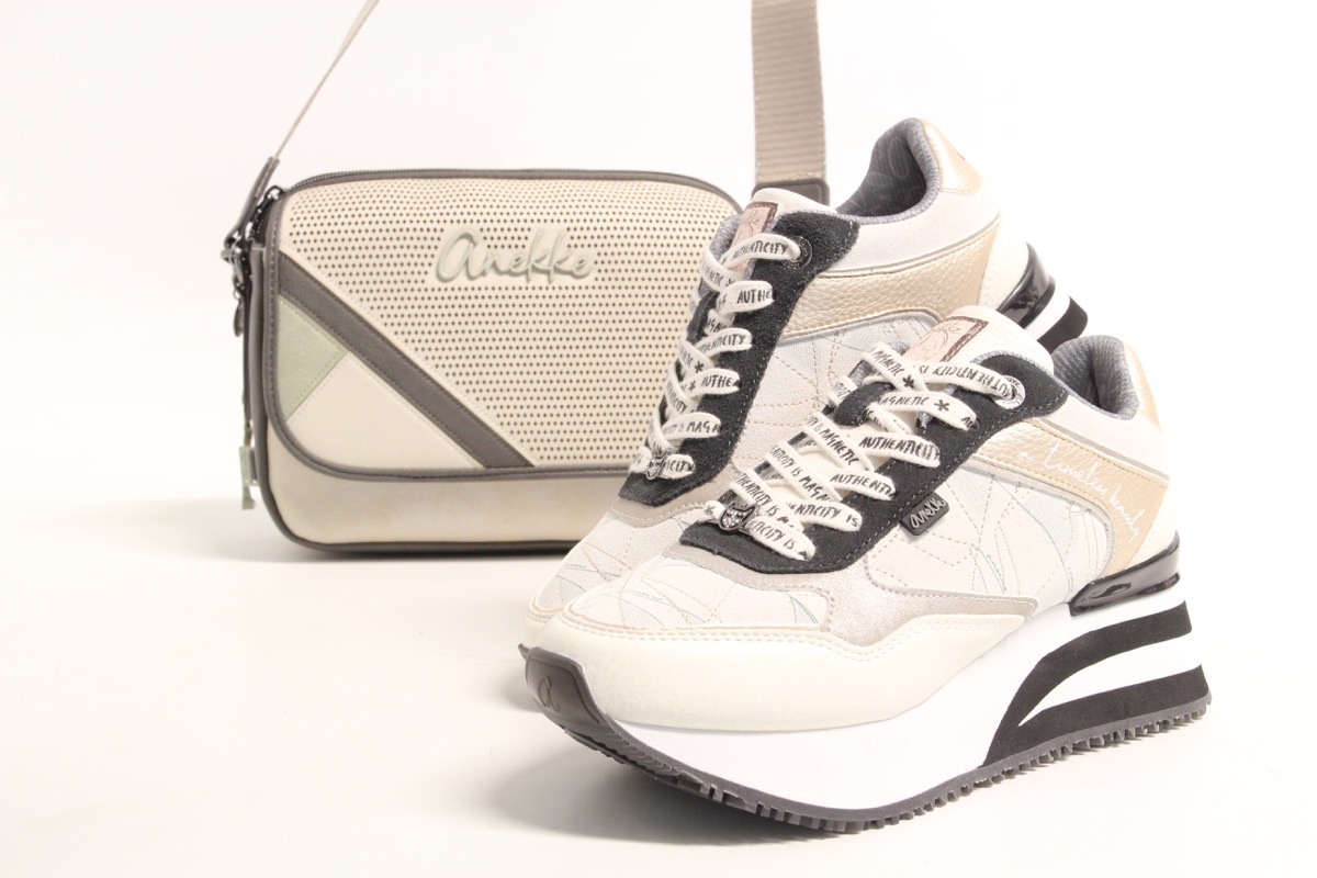 Stacks Image p2763_n108