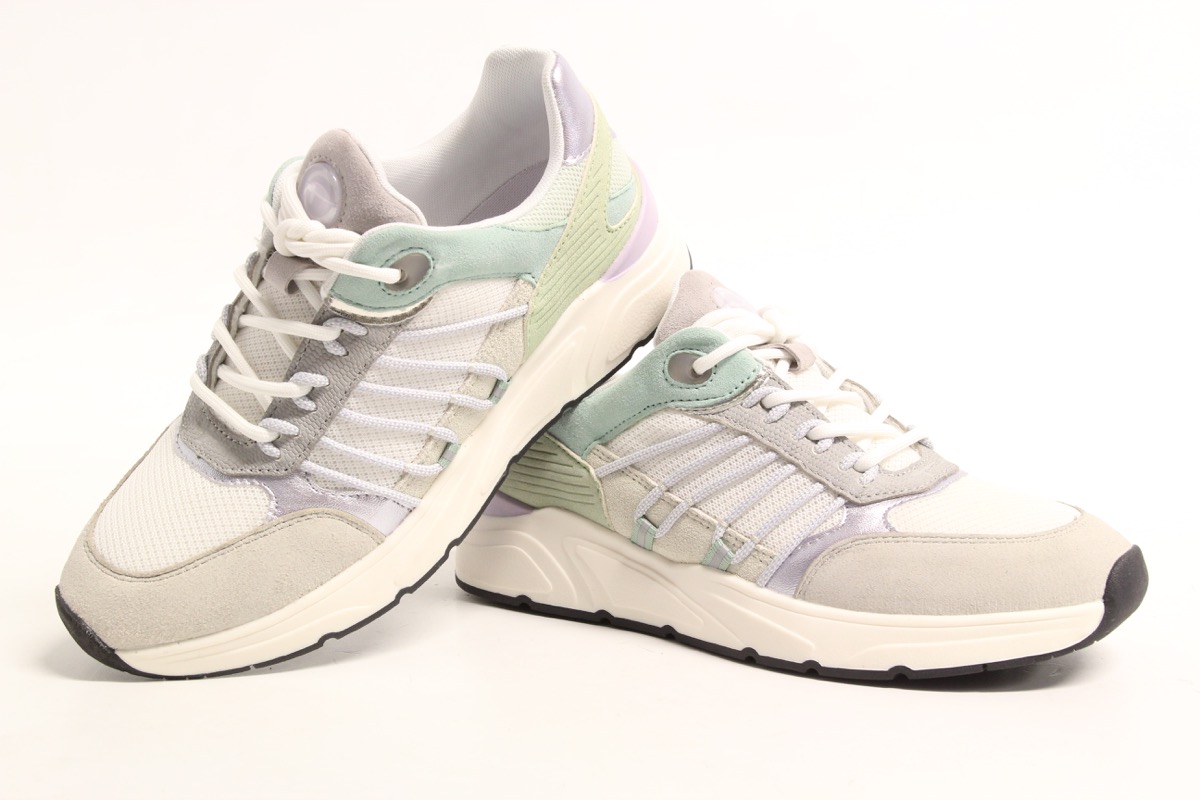 Stacks Image p2513_n206