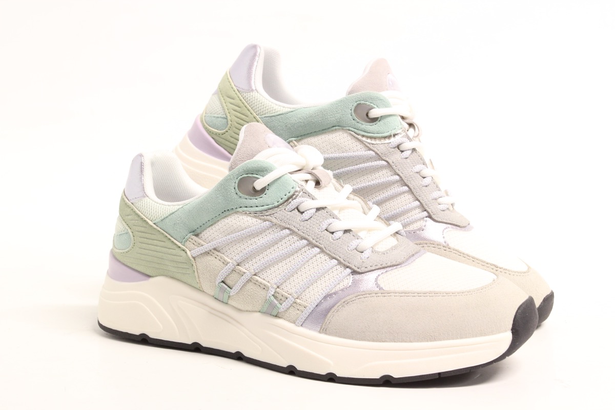 Stacks Image p2513_n199