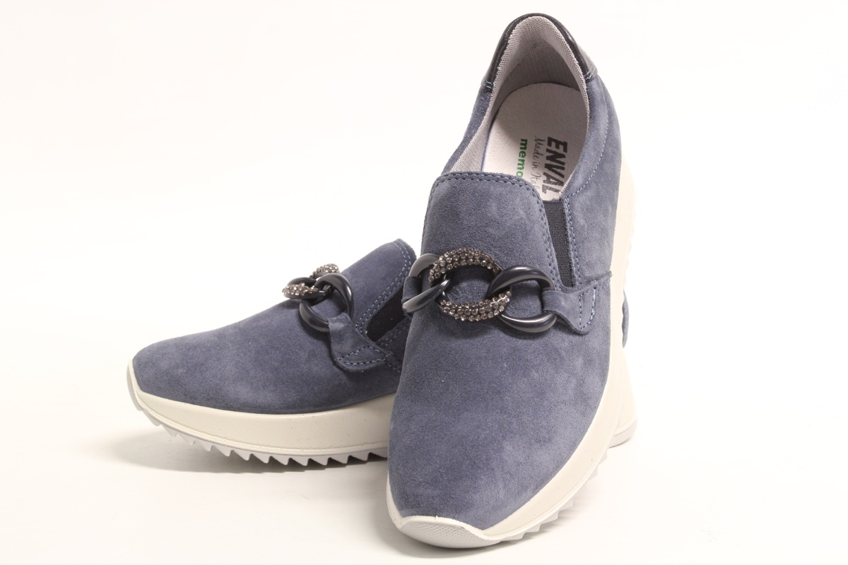 Stacks Image p970_n481