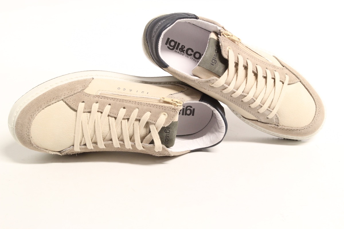 Stacks Image p14137_n156