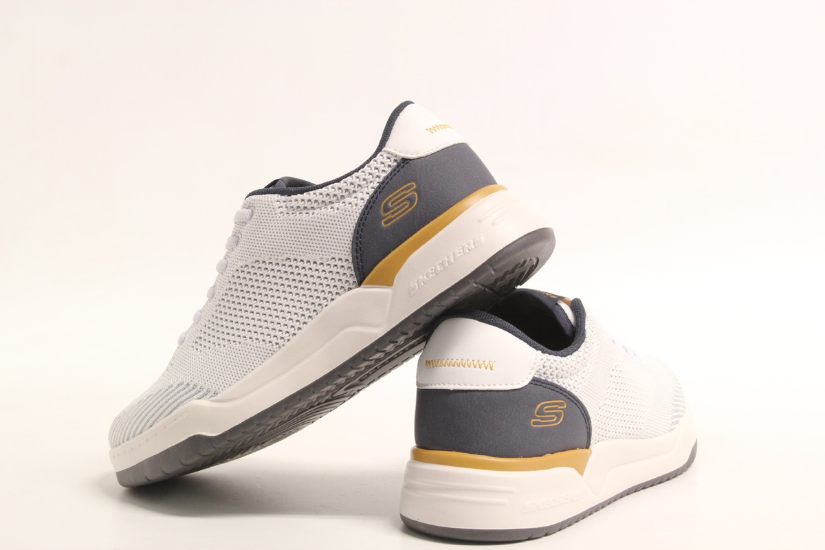 Stacks Image p14140_n146