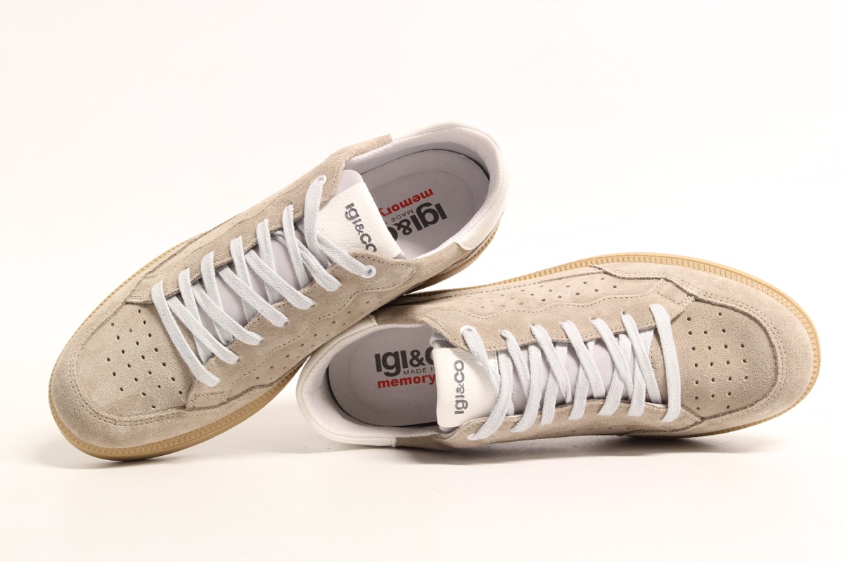 Stacks Image p14137_n227